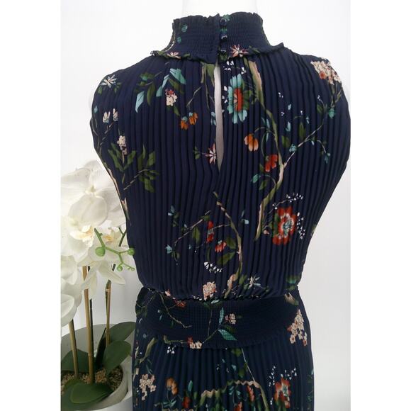 Nanette Lepore Navy Floral Sleeveless High Neck Pleated Smocked Dress Size 12 - Picture 6 of 9